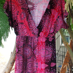 Jon and Anna Paisley Knit top